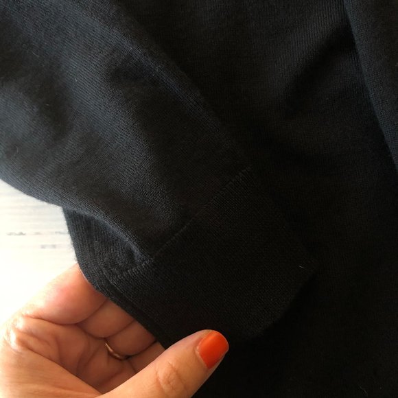 Theory lightweight black wool cardigan Petite Sm. - Picture 12 of 12